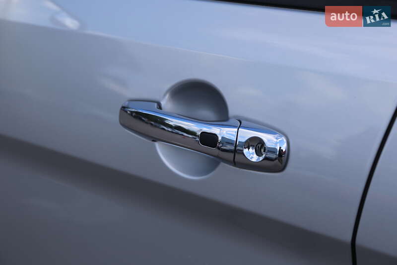 Позашляховик / Кросовер Ford Explorer 2017 в Києві фото 30 Позашляховик / Кросовер Ford Explorer 2017 в Києві