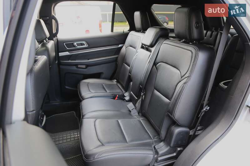 Позашляховик / Кросовер Ford Explorer 2017 в Києві фото 10 Позашляховик / Кросовер Ford Explorer 2017 в Києві