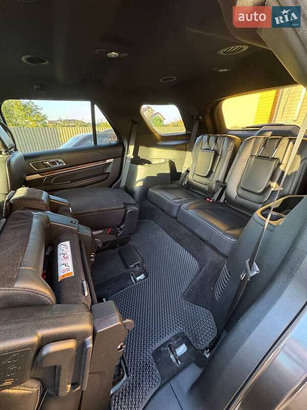 Внедорожник / Кроссовер Ford Explorer 2018 в Каменец-Подольском фото 32 Внедорожник / Кроссовер Ford Explorer 2018 в Каменец-Подольском