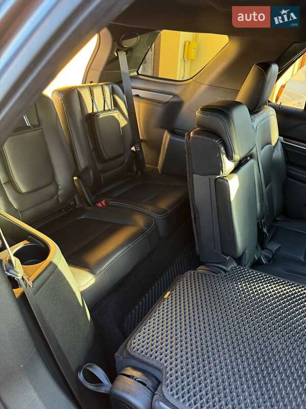 Позашляховик / Кросовер Ford Explorer 2018 в Кам'янець-Подільському