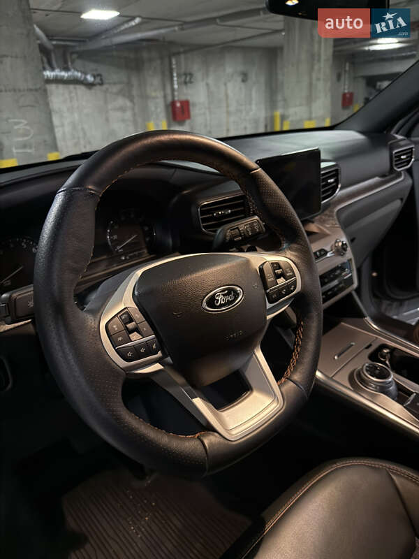 Внедорожник / Кроссовер Ford Explorer 2023 в Тернополе