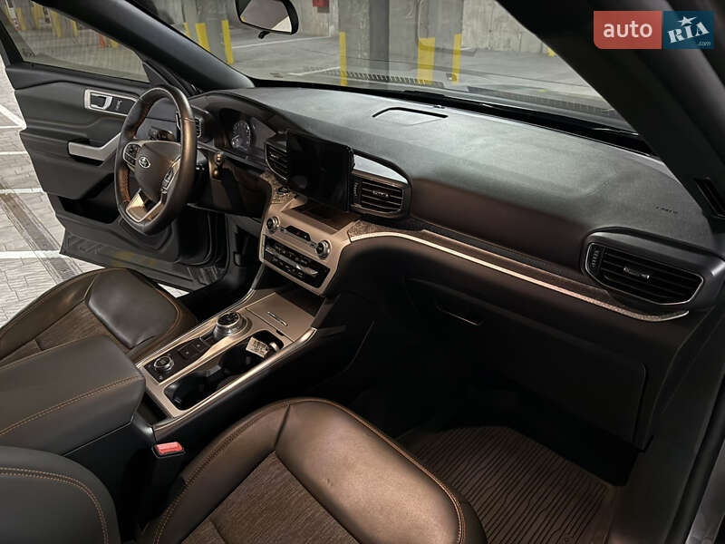 Внедорожник / Кроссовер Ford Explorer 2023 в Тернополе