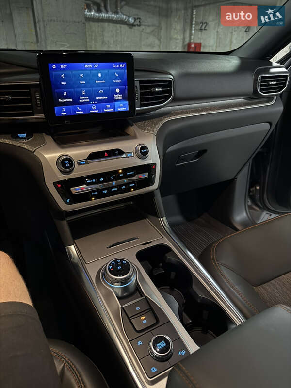 Внедорожник / Кроссовер Ford Explorer 2023 в Тернополе
