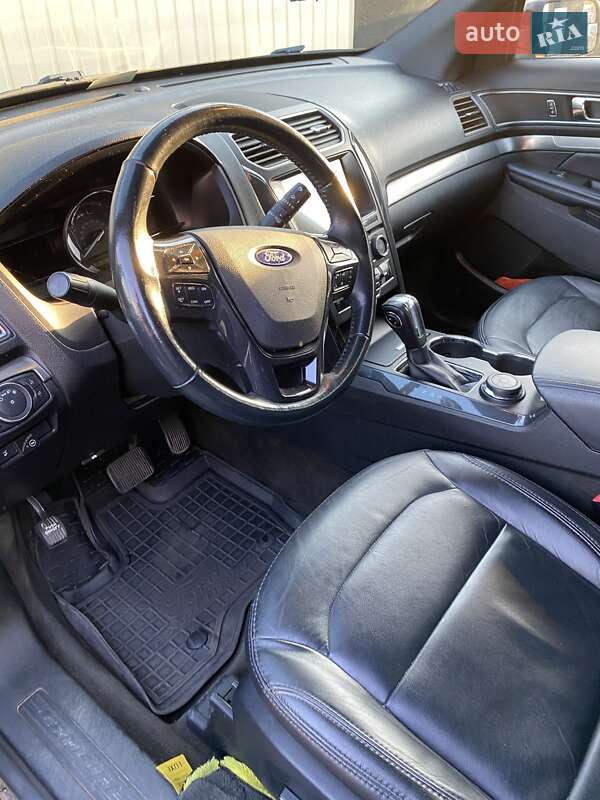 Позашляховик / Кросовер Ford Explorer 2018 в Одесі