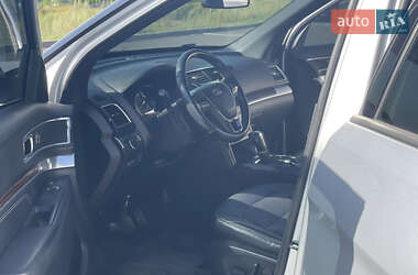 Внедорожник / Кроссовер Ford Explorer 2019 в 
