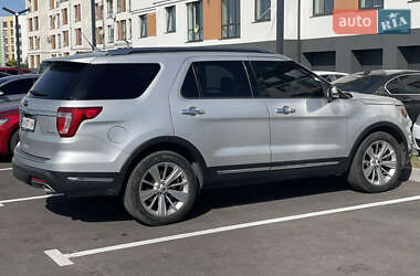 Внедорожник / Кроссовер Ford Explorer 2019 в 