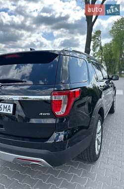 Внедорожник / Кроссовер Ford Explorer 2017 в 