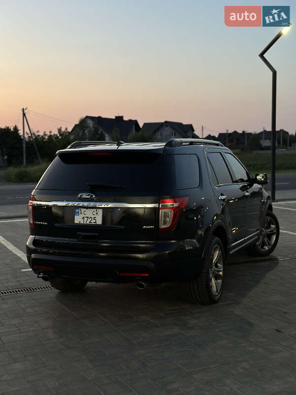 Позашляховик / Кросовер Ford Explorer 2015 в Луцьку фото 5 Позашляховик / Кросовер Ford Explorer 2015 в Луцьку