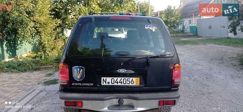 Внедорожник / Кроссовер Ford Explorer 1993 в 