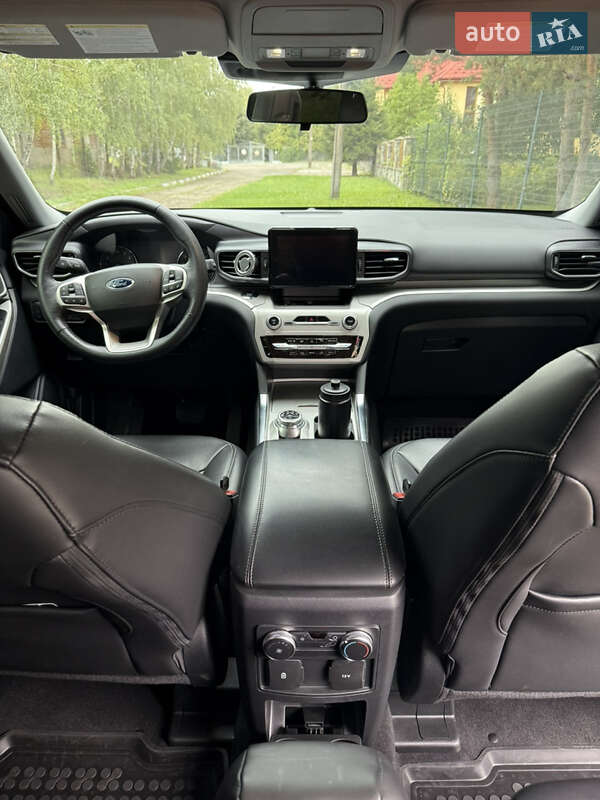 Позашляховик / Кросовер Ford Explorer 2022 в Стрию