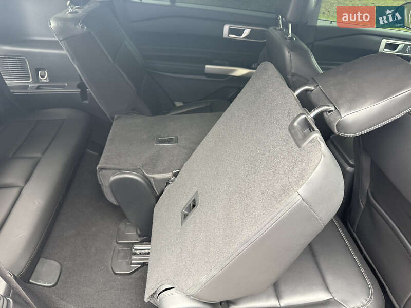 Позашляховик / Кросовер Ford Explorer 2022 в Стрию