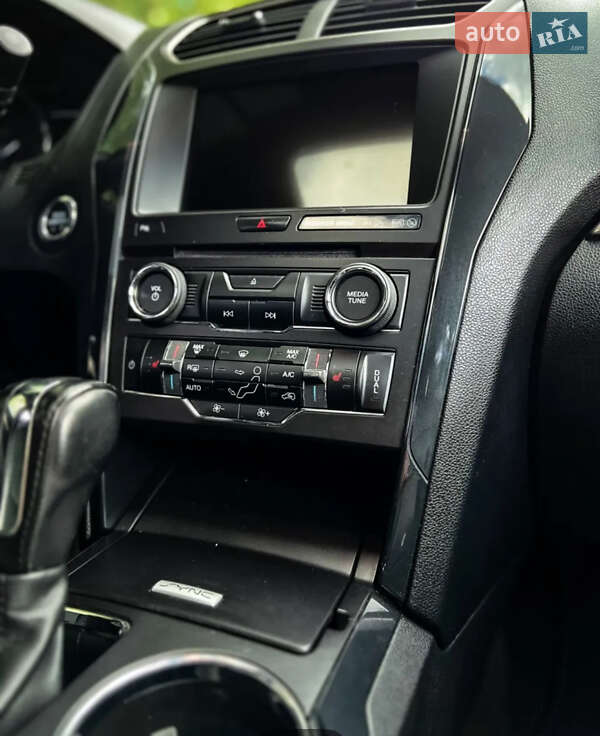 Внедорожник / Кроссовер Ford Explorer 2018 в Киеве