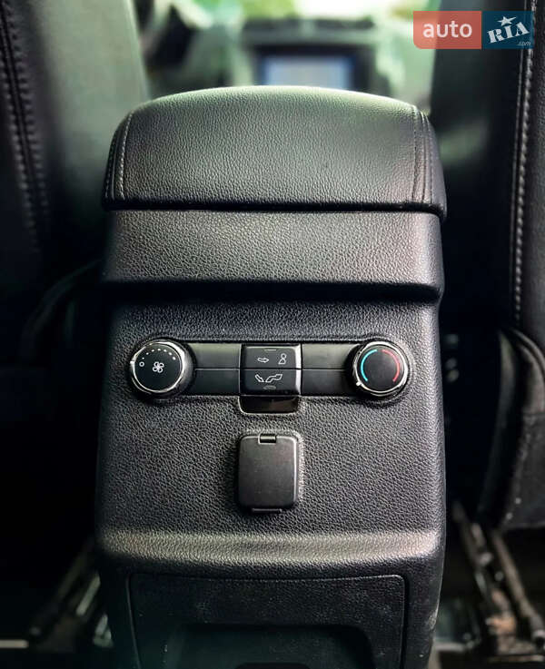 Внедорожник / Кроссовер Ford Explorer 2018 в Киеве