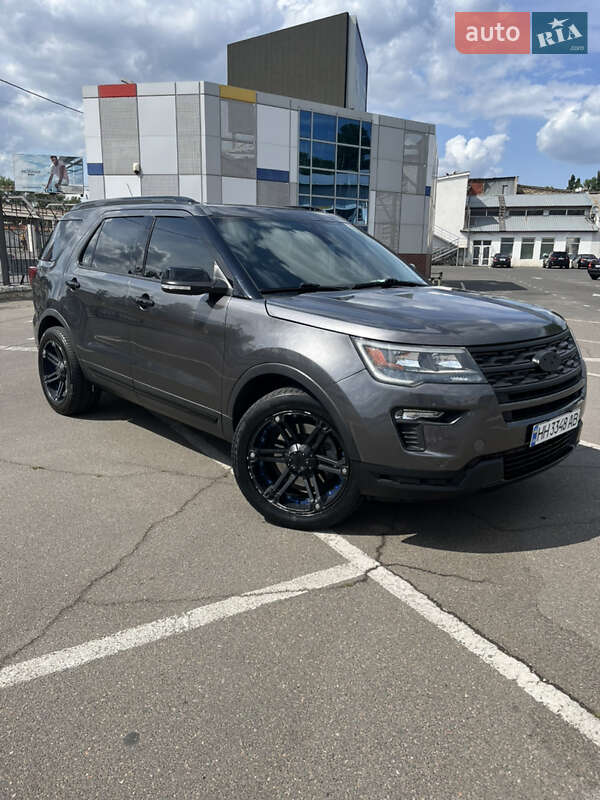 Позашляховик / Кросовер Ford Explorer 2018 в Одесі