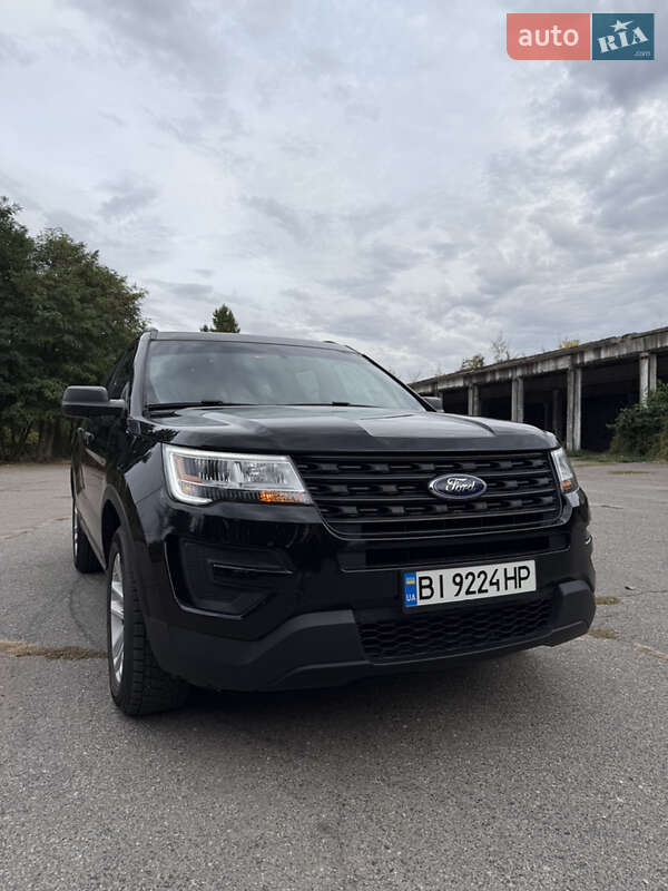 Внедорожник / Кроссовер Ford Explorer 2017 в Лубнах
