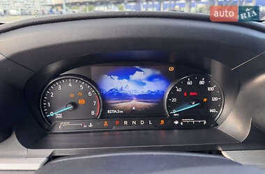 Позашляховик / Кросовер Ford Explorer 2022 в 