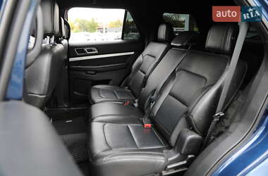 Внедорожник / Кроссовер Ford Explorer 2016 в 