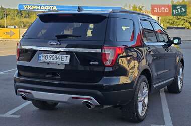 Внедорожник / Кроссовер Ford Explorer 2016 в 