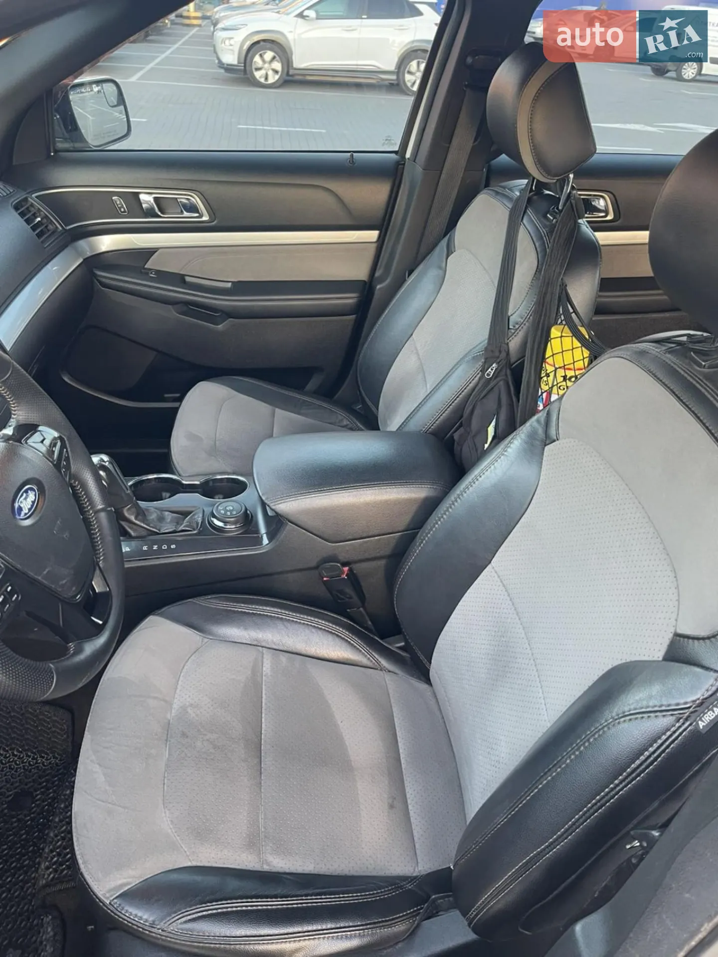 2015 Ford Explorer - мініатюра 27