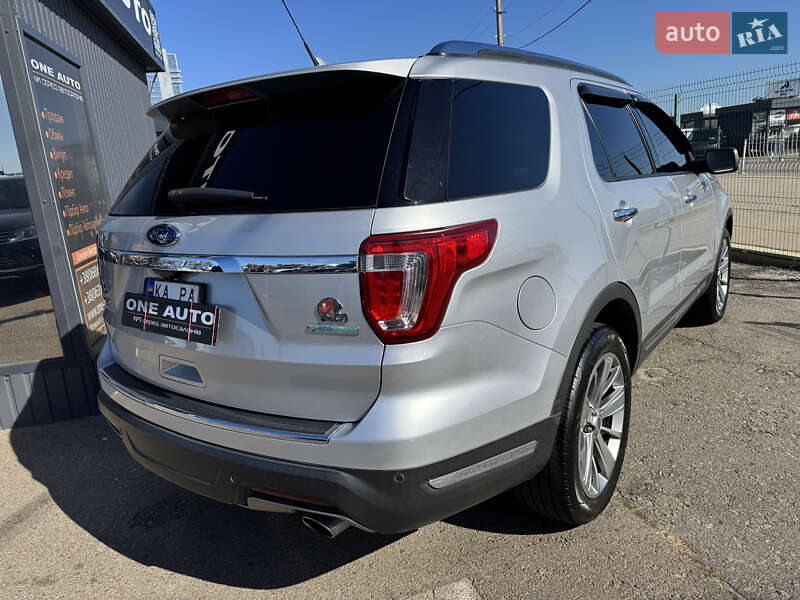 Позашляховик / Кросовер Ford Explorer 2018 в Києві