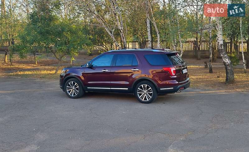 Внедорожник / Кроссовер Ford Explorer 2018 в 