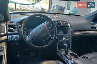Внедорожник / Кроссовер Ford Explorer 2018 в Николаеве