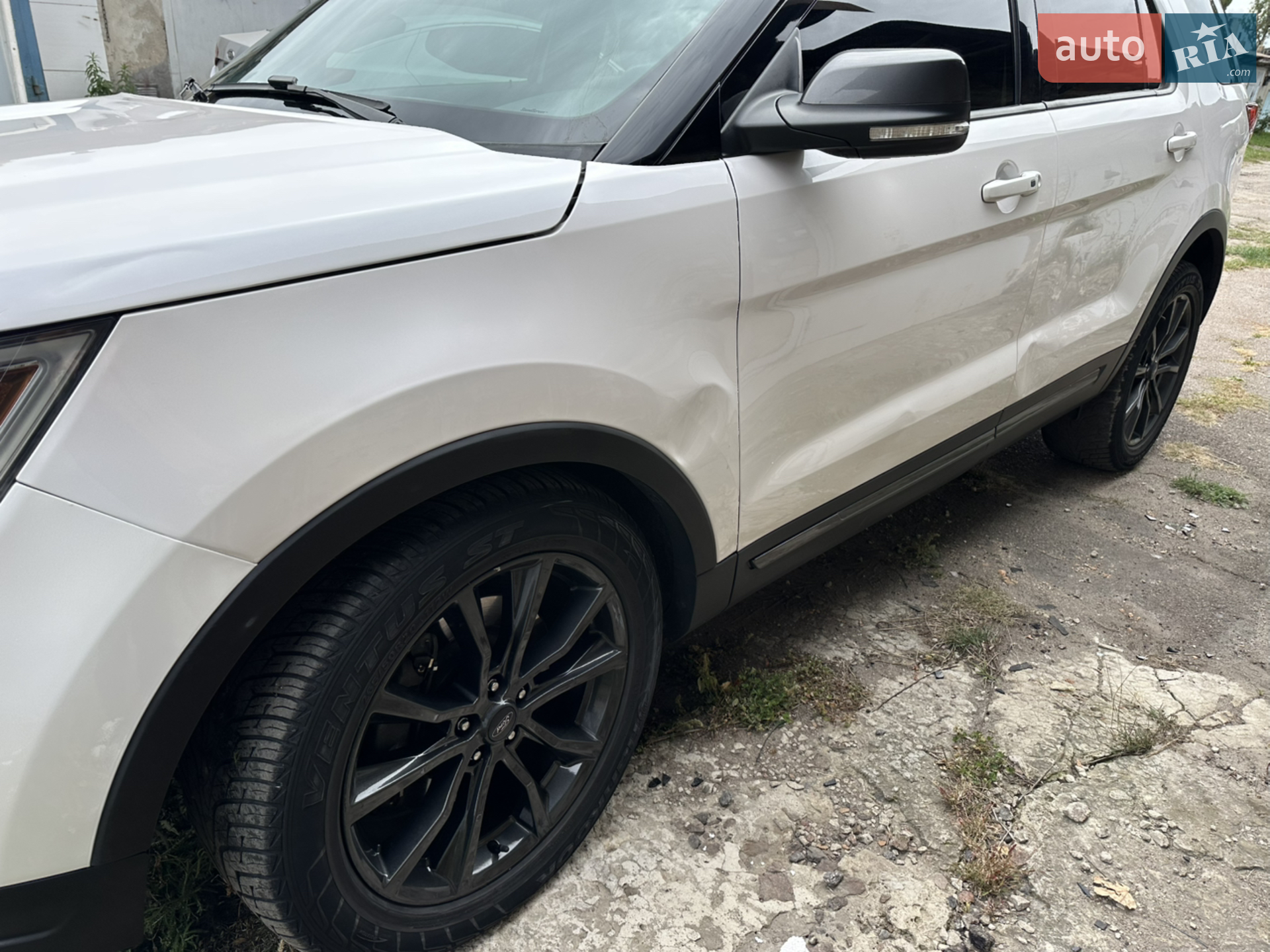 2017 Ford Explorer - мініатюра 20
