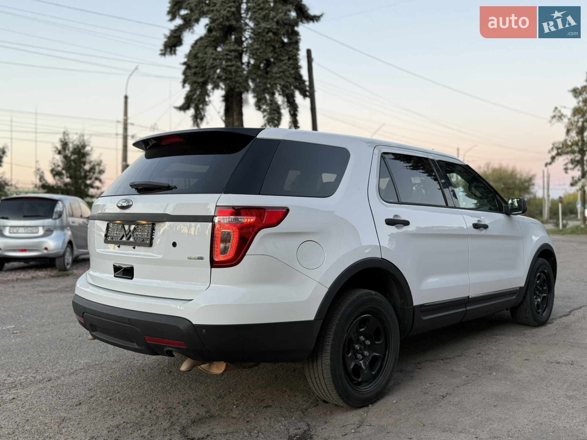 2015 Ford Explorer - мініатюра 2