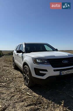 Внедорожник / Кроссовер Ford Explorer 2018 в 