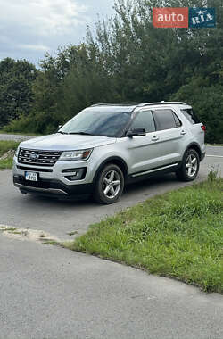 Внедорожник / Кроссовер Ford Explorer 2017 в 