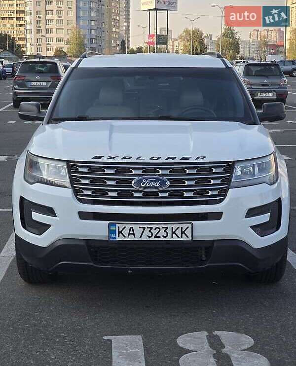 Внедорожник / Кроссовер Ford Explorer 2017 в Львове