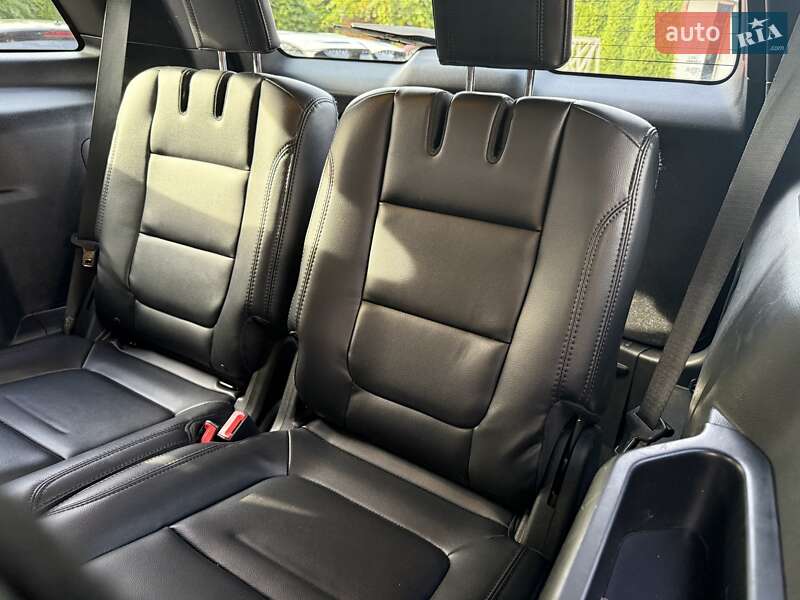 Внедорожник / Кроссовер Ford Explorer 2015 в Шептицькому