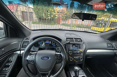 Позашляховик / Кросовер Ford Explorer 2018 в Києві