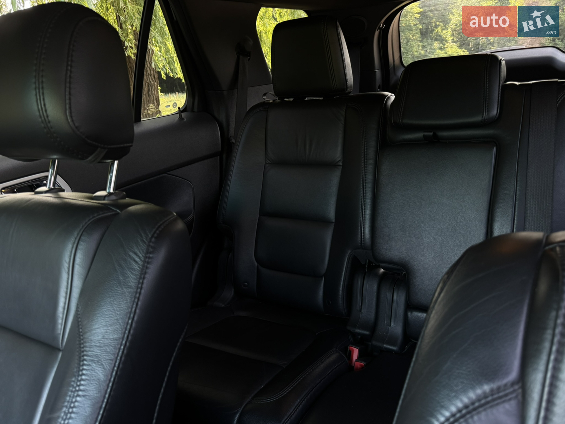 2013 Ford Explorer - мініатюра 9