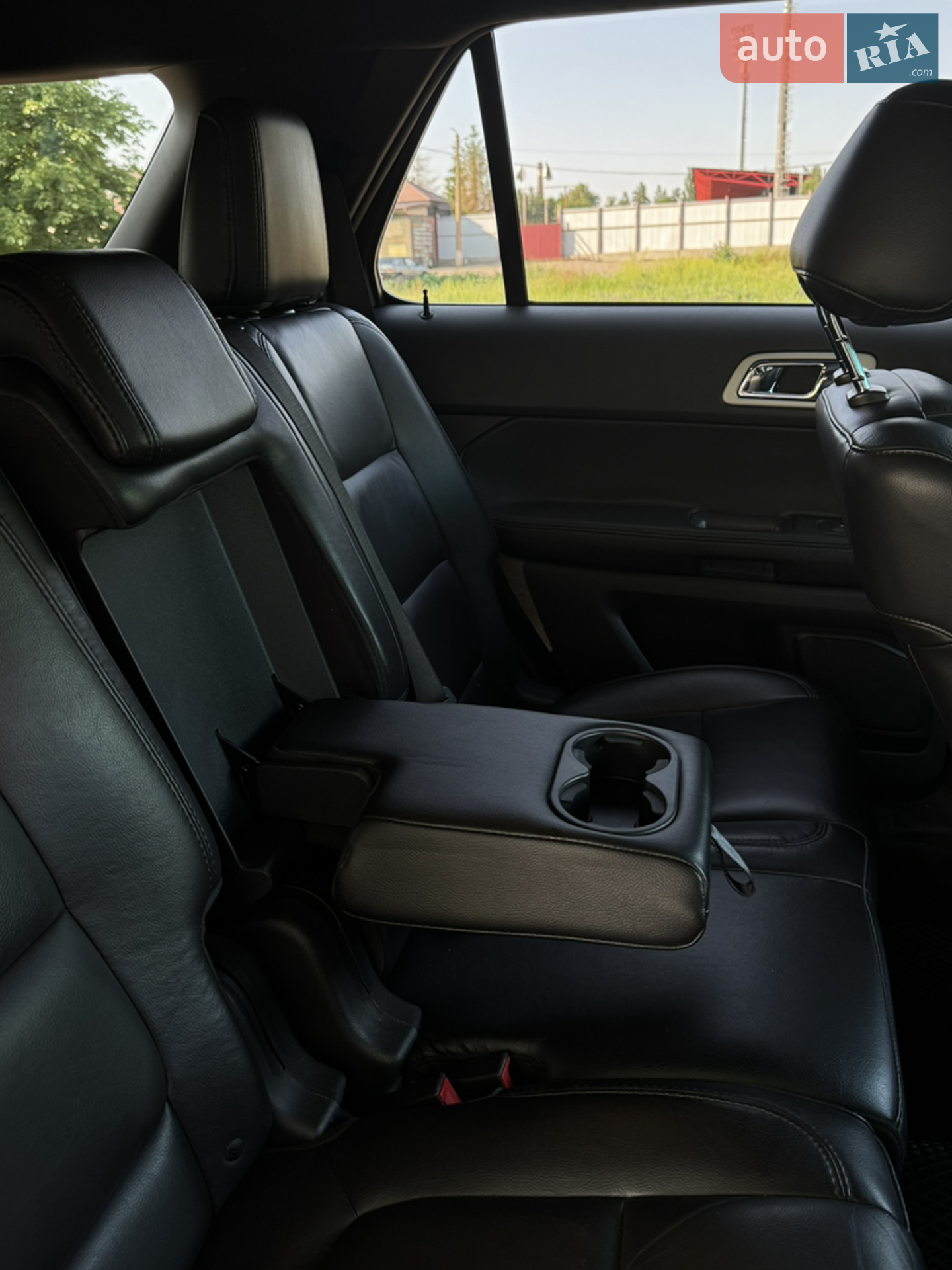 2013 Ford Explorer - мініатюра 13