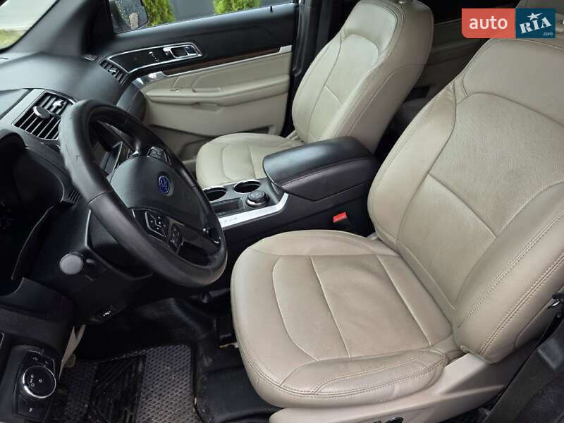 Внедорожник / Кроссовер Ford Explorer 2016 в Тернополе