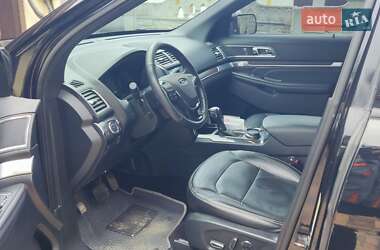 Внедорожник / Кроссовер Ford Explorer 2018 в 