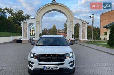Позашляховик / Кросовер Ford Explorer 2018 в 