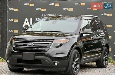 Позашляховик / Кросовер Ford Explorer 2013 в 