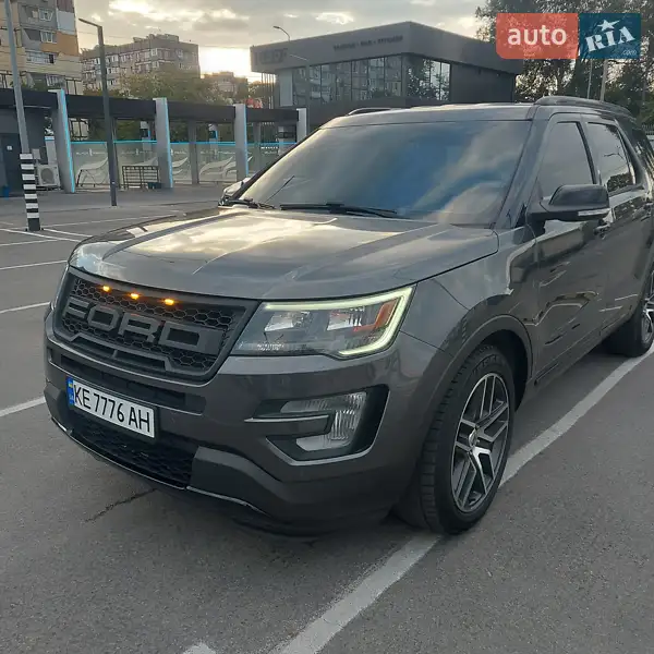 Ford Explorer 2017 VIN 1FM5K8D86JGA52977 фото оголошення 34 з 73