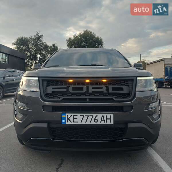 Внедорожник / Кроссовер Ford Explorer 2016 в Днепре