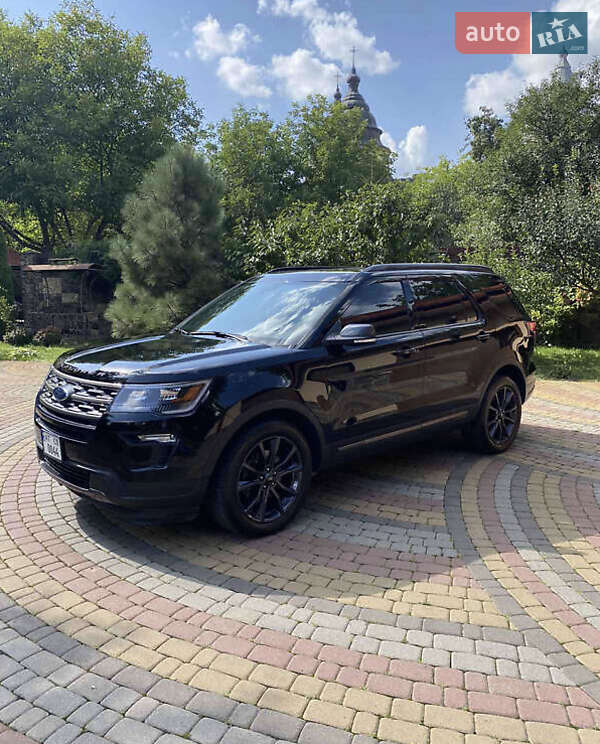 Внедорожник / Кроссовер Ford Explorer 2018 в Львове