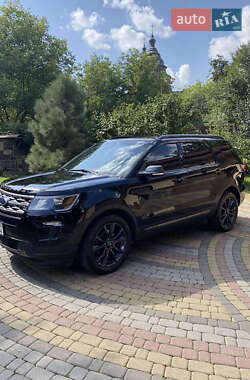 Внедорожник / Кроссовер Ford Explorer 2018 в 