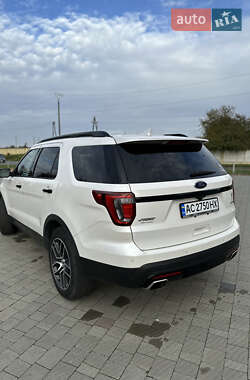 Внедорожник / Кроссовер Ford Explorer 2016 в 