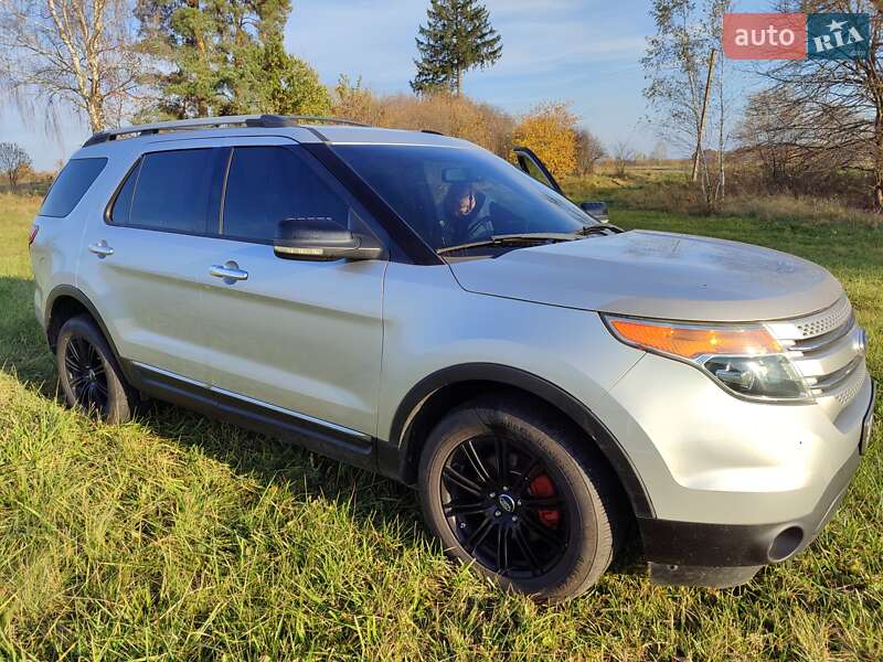 Внедорожник / Кроссовер Ford Explorer 2012 в Барановке фото 20 Внедорожник / Кроссовер Ford Explorer 2012 в Барановке