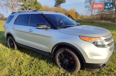 Позашляховик / Кросовер Ford Explorer 2012 в  фото 20 Позашляховик / Кросовер Ford Explorer 2012 в