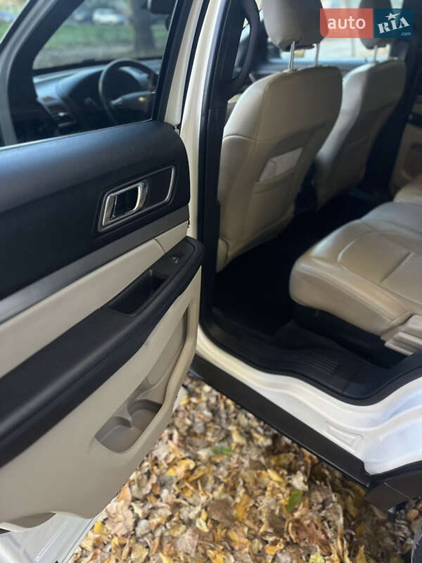 Позашляховик / Кросовер Ford Explorer 2018 в Івано-Франківську фото 14 Позашляховик / Кросовер Ford Explorer 2018 в Івано-Франківську