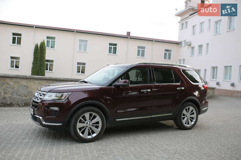 Внедорожник / Кроссовер Ford Explorer 2018 в Кременце