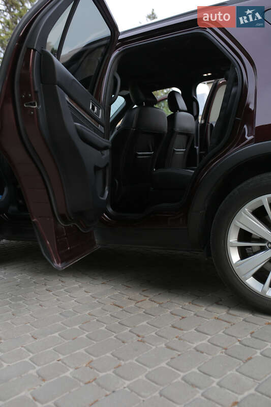 Внедорожник / Кроссовер Ford Explorer 2018 в Кременце