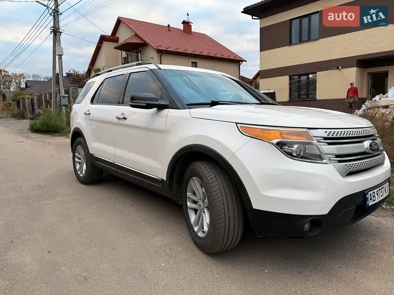 Ford Explorer